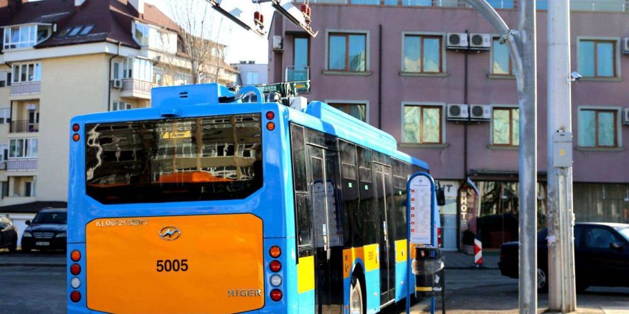 Chariot e-bus on the bus stop in Sofia Chariot Motors e-bus on the bus stop in Sofia