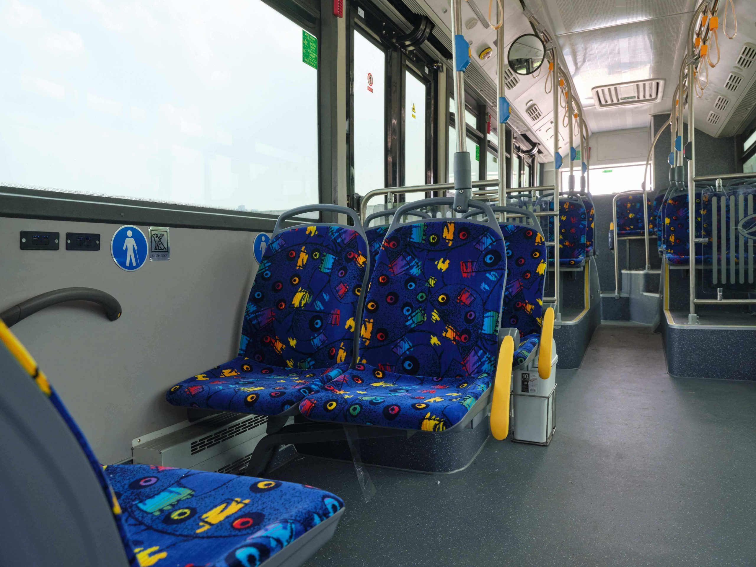 Chariot e-bus interior