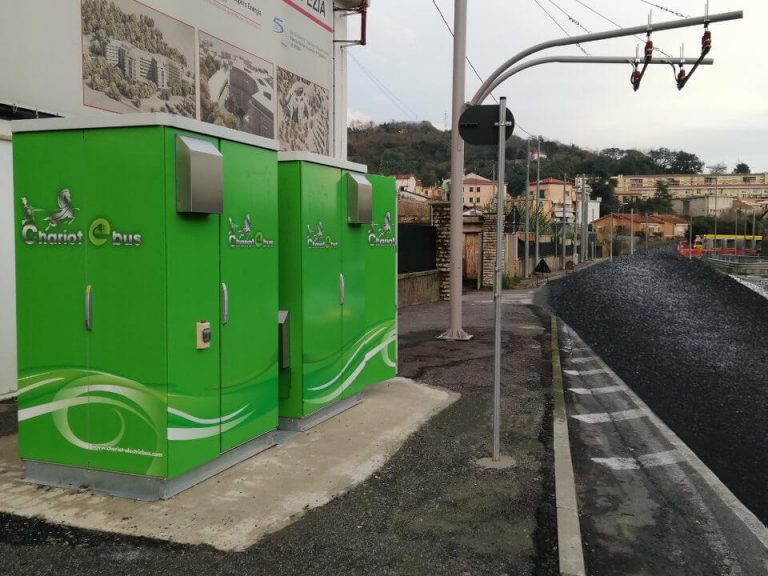 Chariot Ultracapacitor e-bus charging interface in La Spezia