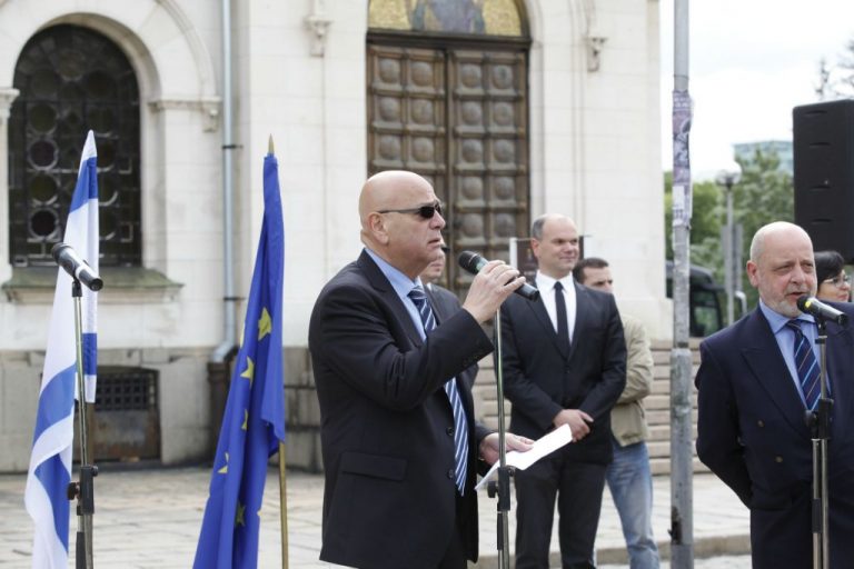 New electric bus CEO Zwika Zimmerman in Sofia