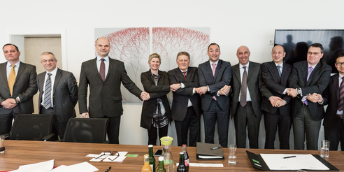 Chariot ultracapacitor e-buses and Holding Graz Chariot ultracapacitor e-buses and Holding Graz