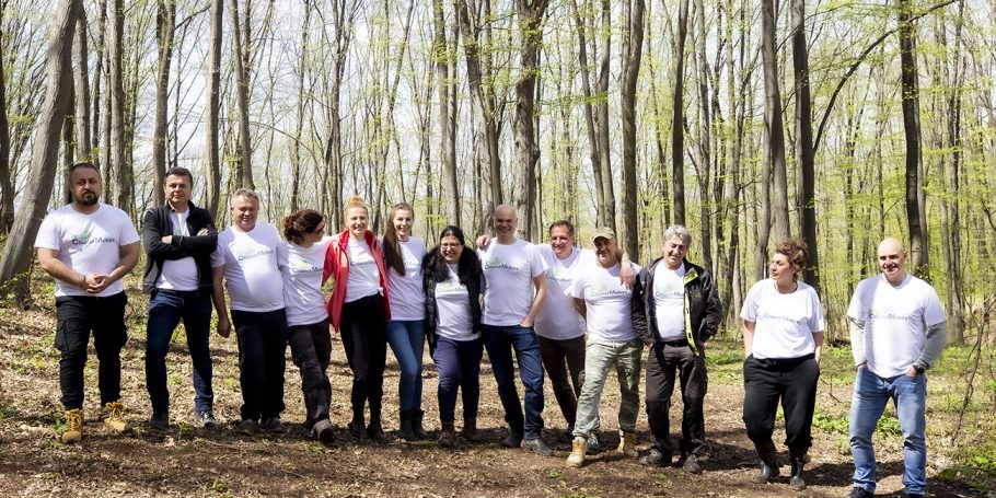 Campaign Plant a tree Malo Buchino Chariot Motors campaign Plant a tree