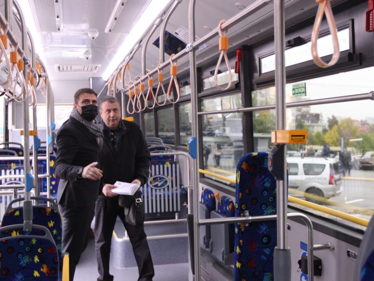 Chariot Motors new buses