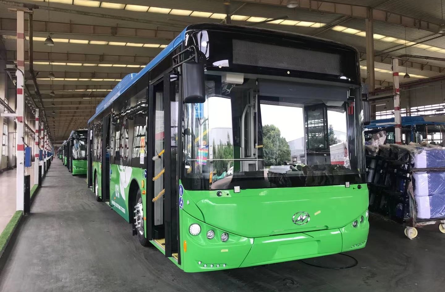 Chariot e-buses Belgrade