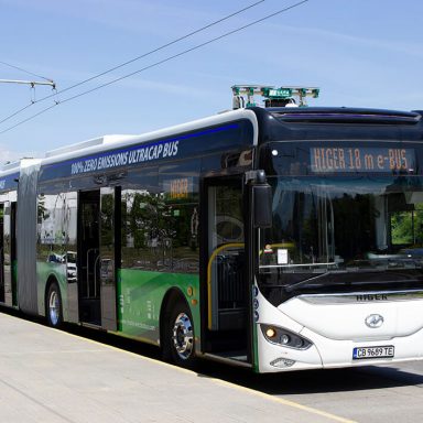Chariot 18 m e-bus Arena Armeec