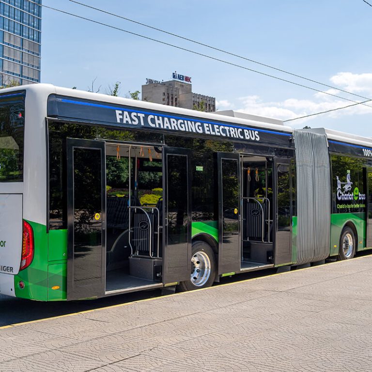 Chariot 18m UC e-bus in Sofia