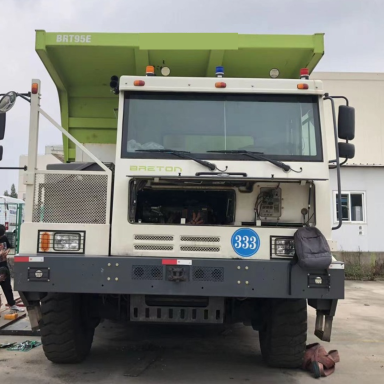 UC powered truck with range extender of 150kW
